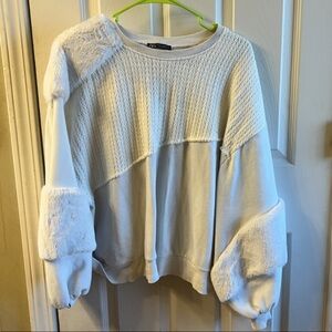 Zara White Textured Women's Sweater